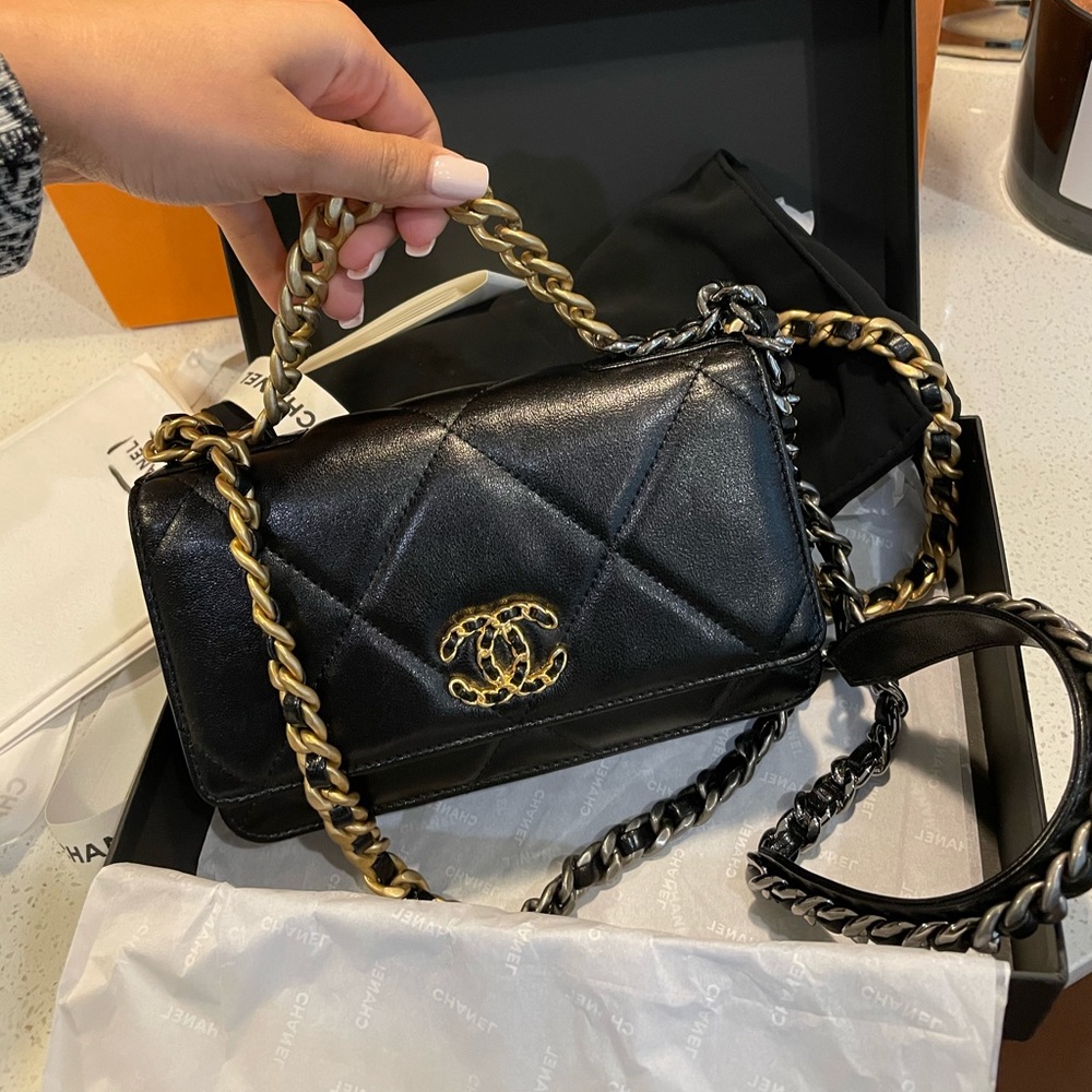 Chanel lamb skin wallet on chain